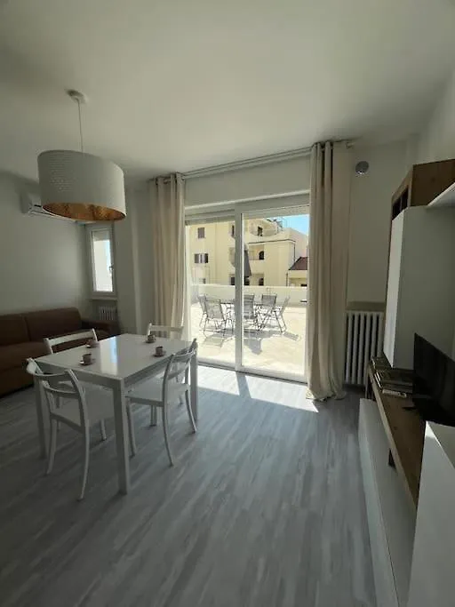 Appartamento Seaview Riccione Fogliano Marina 0*,  İtalya